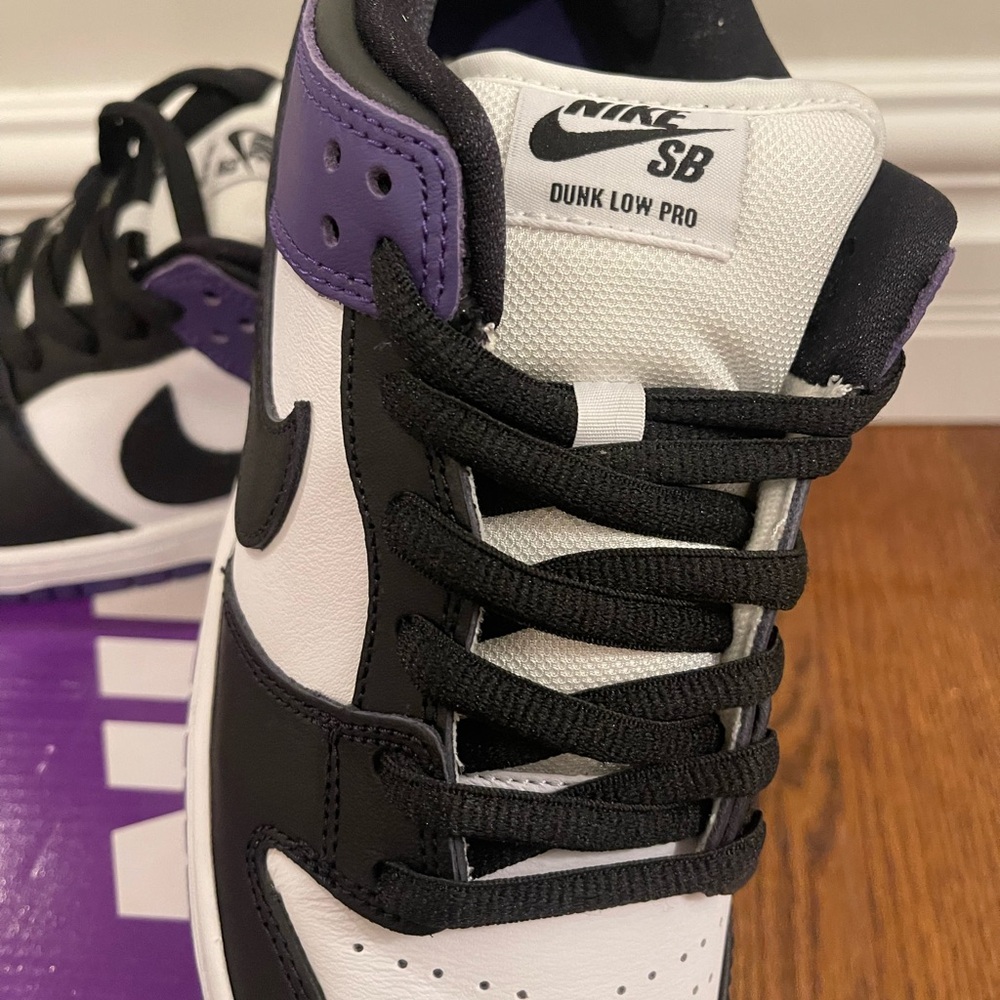Nike SB Dunk Low Pro Court Purple Black White - Picture 3 of 7